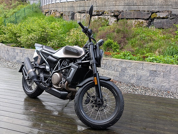 Husqvarna Svartpilen 701 5 of 5
