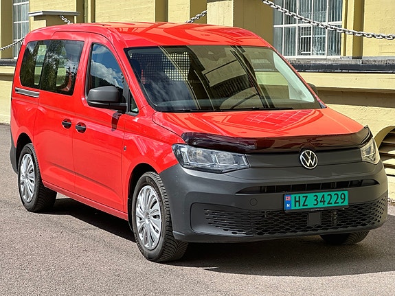 Volkswagen Caddy Maxi 4 of 5