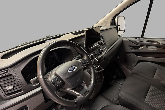 Ford Transit Custom 13 of 20