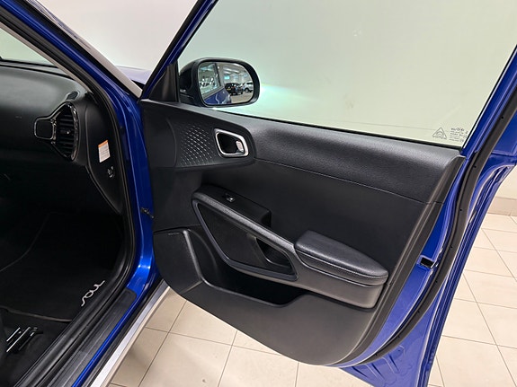 Kia e-Soul 21 of 30