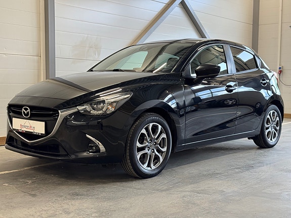 Mazda 2 2 of 5
