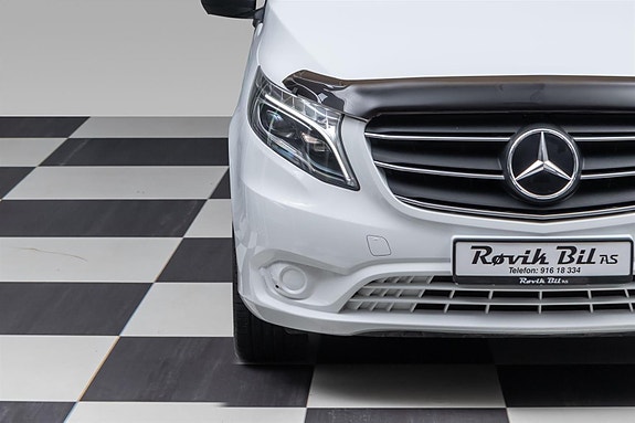 Mercedes-Benz Vito 119 2 of 5