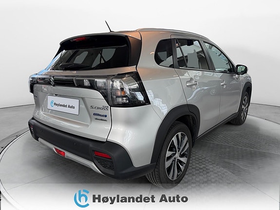 Suzuki SX4 S-Cross 5 of 5