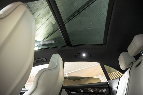 Porsche Macan 19 of 30