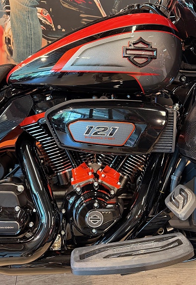 Harley-Davidson FLHXLSE Street Glide Limited CVO 5 of 5