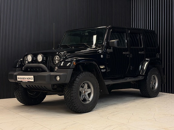 Jeep Wrangler 3 of 5