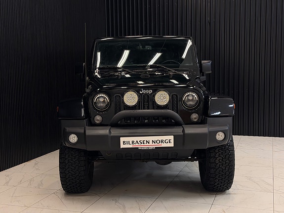 Jeep Wrangler 9 of 30