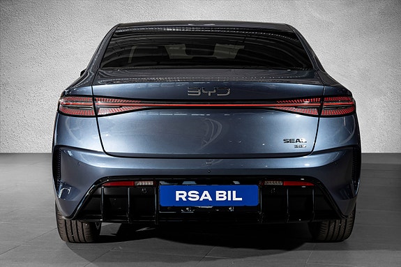BYD Seal 5 of 5
