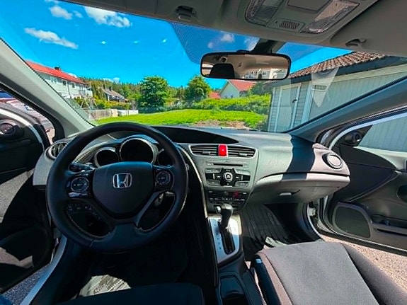 Honda Civic 2 of 5