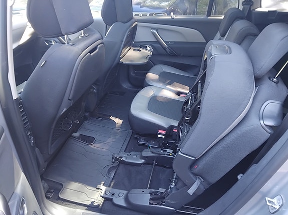 Citroen Grand C4 Picasso 26 of 30