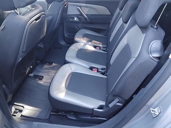 Citroen Grand C4 Picasso 20 of 30