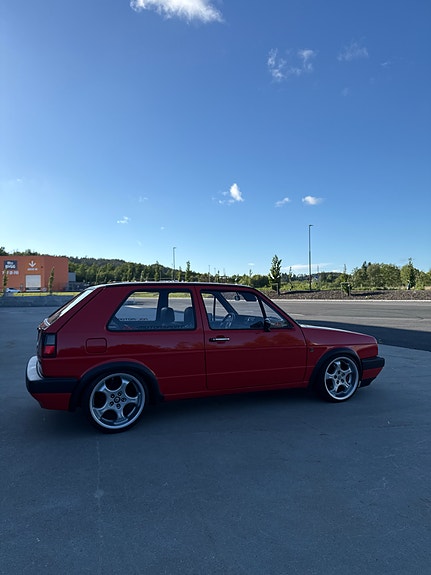 Volkswagen Golf II 6 of 18