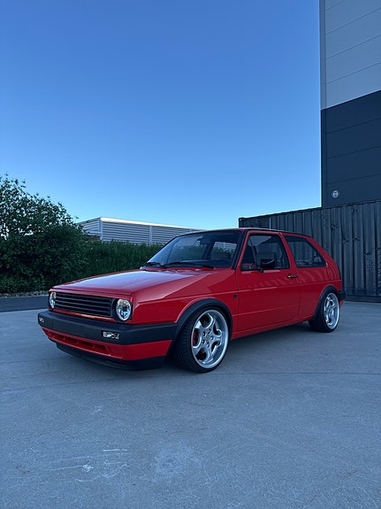 Volkswagen Golf II 2 of 18