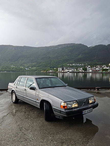 Volvo 760 21 of 30