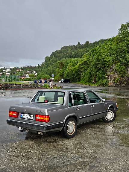 Volvo 760 19 of 30