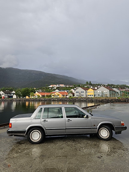Volvo 760 20 of 30