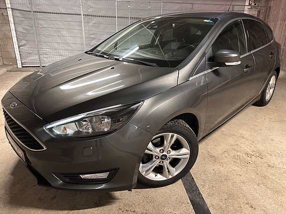 Ford Focus 2 of 30