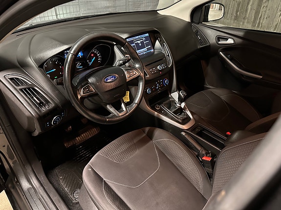 Ford Focus 17 of 30