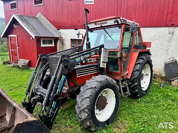 Fiat 80-90 4x4 Traktor m/ Frontlaster – Motor byttet i 2020 10 of 30