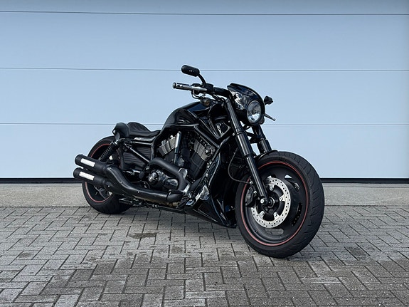 Harley-Davidson VRSCDX Night Rod Special 3 of 11