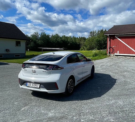 Hyundai IONIQ 4 of 5