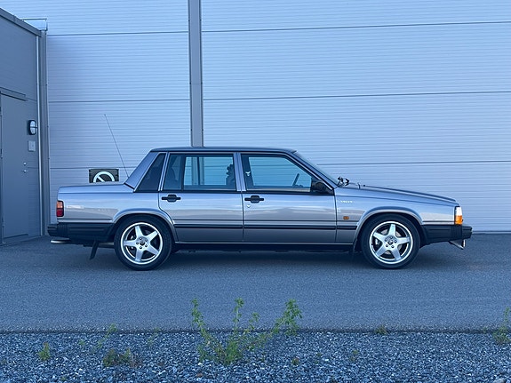 Volvo 740 5 of 5