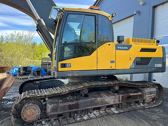 Volvo EC300DL med rotortilt. Vi tar innbytte. 2 of 5