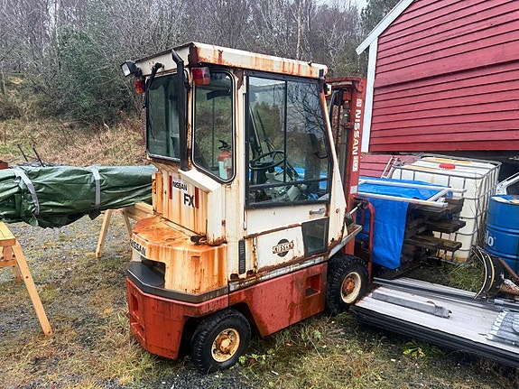 Nissan EH 01 A15U
