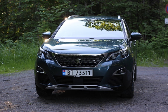 Peugeot 5008 9 of 18