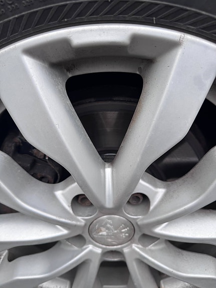 Peugeot 5008 3 of 18