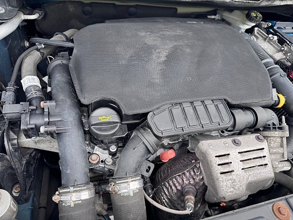 Peugeot 5008 16 of 18