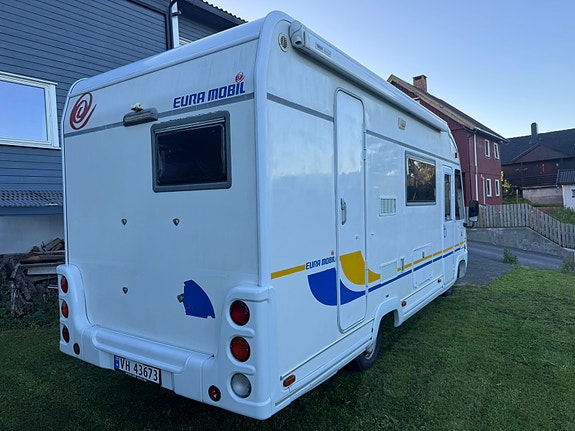 Eura Mobil 656is 3 of 5