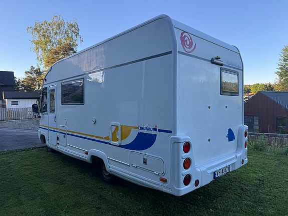 Eura Mobil 656is 4 of 5