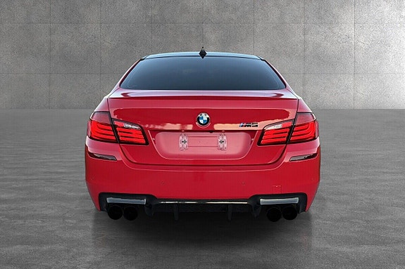 BMW M5 5 of 5
