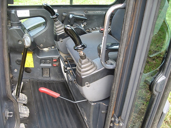 Hitachi ZX50, CAT 305 5 of 5
