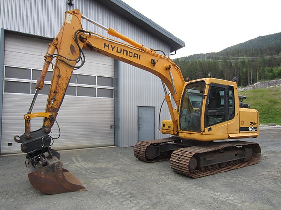 Hyundai 140LC-7,  Kato HD513 5 of 5