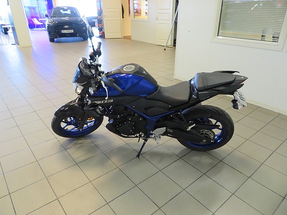 Yamaha MT-03 13 of 18