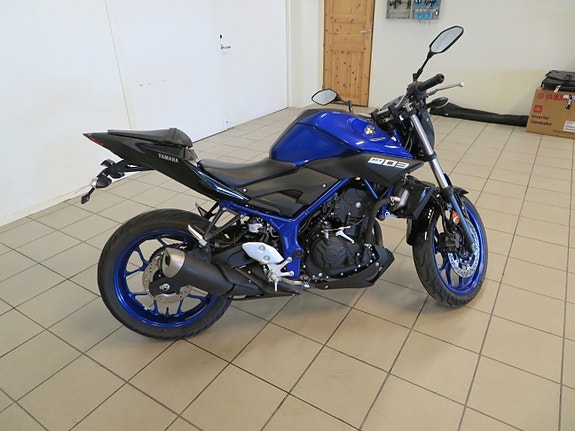 Yamaha MT-03 6 of 18