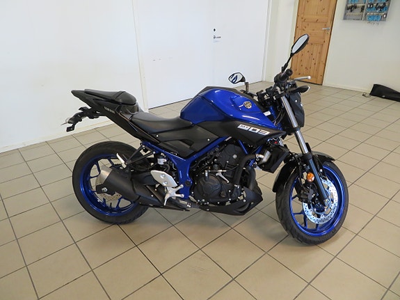 Yamaha MT-03 5 of 18