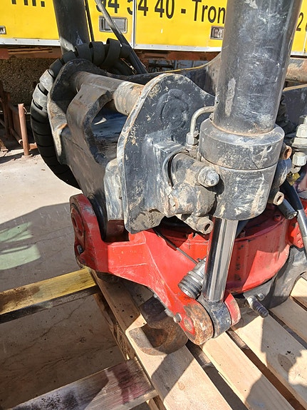 Rototilt R8 4 of 5