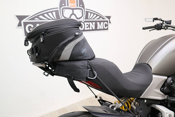 Ducati DIAVEL 1260 ABS 5 of 17