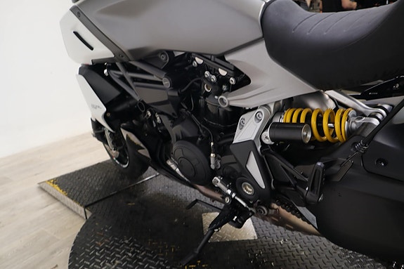 Ducati DIAVEL 1260 ABS 3 of 17