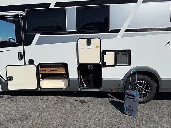 Mobilvetta Tekno Line I90 Solcelle / ALDE / Markise / 180 HK / Litiumbatteri 11 of 30