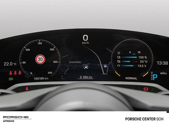 Porsche Taycan 22 of 30