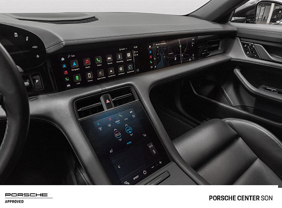 Porsche Taycan 23 of 30
