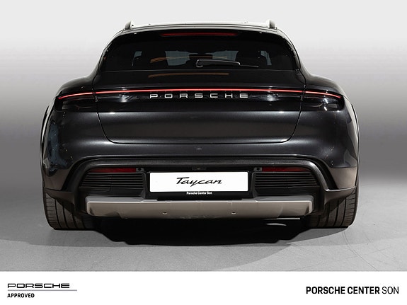 Porsche Taycan Cross Turismo 9 of 30