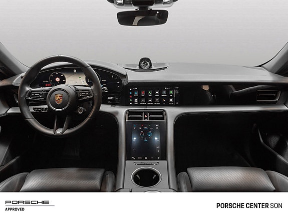 Porsche Taycan Cross Turismo 22 of 30