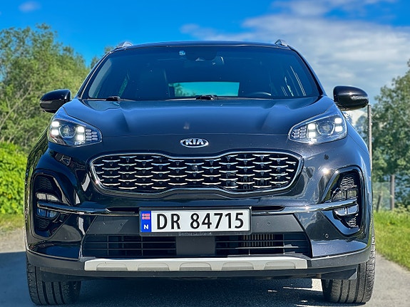 Kia Sportage 2 of 5