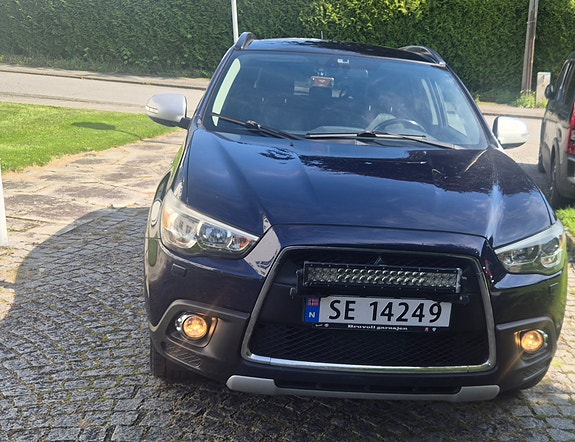 Mitsubishi ASX 7 of 9