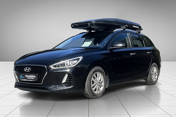 Hyundai i30 2 of 5